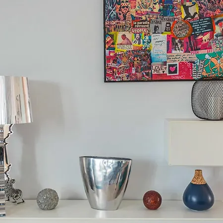 Altaya With Balcony And Sea View In * بياريتز