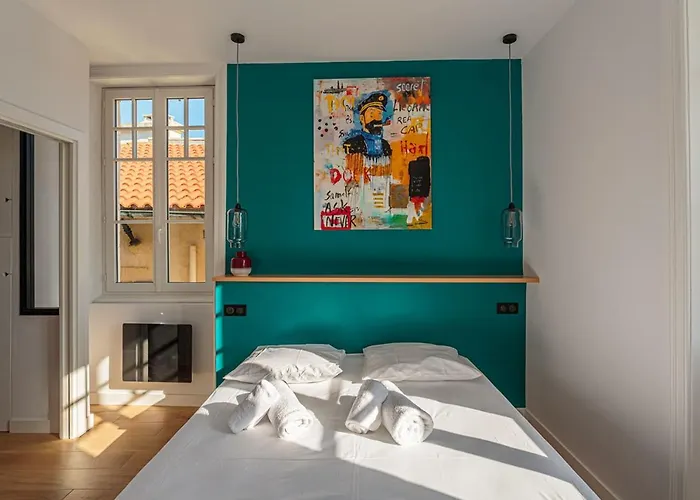 Altaya With Balcony And Sea View In Apartment