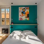 Altaya With Balcony And Sea View In Apartamento