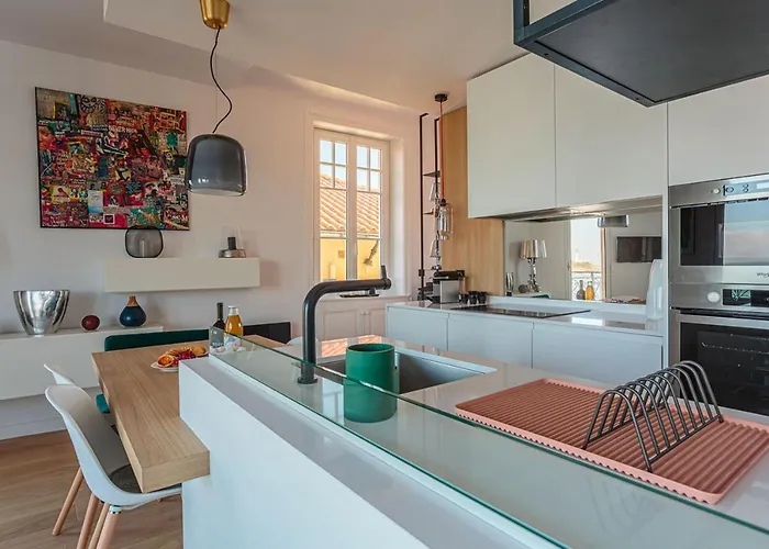 Apartment Altaya With Balcony And Sea View In *